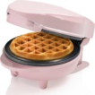 Bestron mini-wafelijzer voor klassieke wafels, wafelijzer met antiaanbaklaag, voor kinderfeestjes, Familiefeest, Pasen of Kerst, retro design, 550 Watt, kleur: roze Bestron mini-wafelijzer voor klassieke wafels, wafelijzer met antiaanbaklaag, voor kinderfeestjes, Familiefeest, Pasen of Kerst, retro design, 550 Watt, kleur: roze