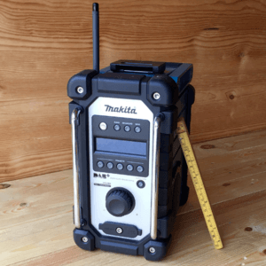 Makita DMR110 DAB+