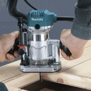 Makita RT0700CX3J