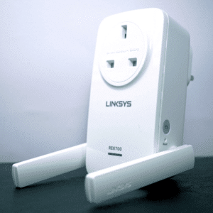 Linksys RE6700