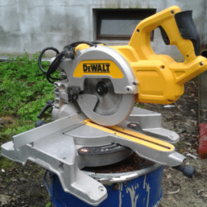 DeWalt DWS777-QS